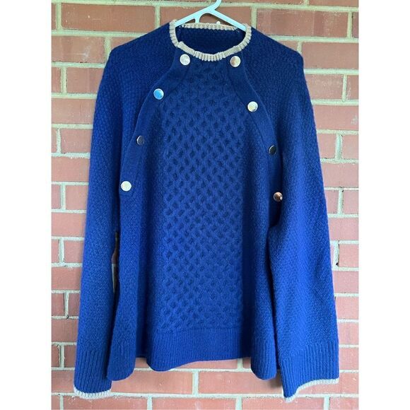 Sweater - Picture 1 of 5